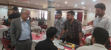 بازدید رئیس دانشگاه صنعتی شیراز از سلف‌سرویس دانشجویان و رستوران آزاد دانشگاه